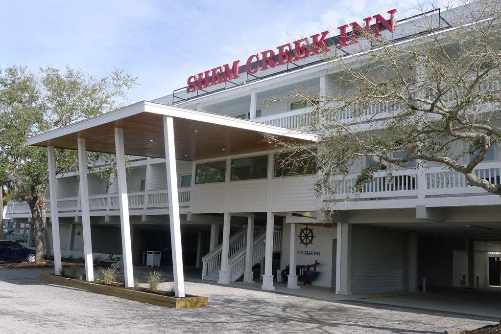 Shem Creek Inn Charleston Exterior photo
